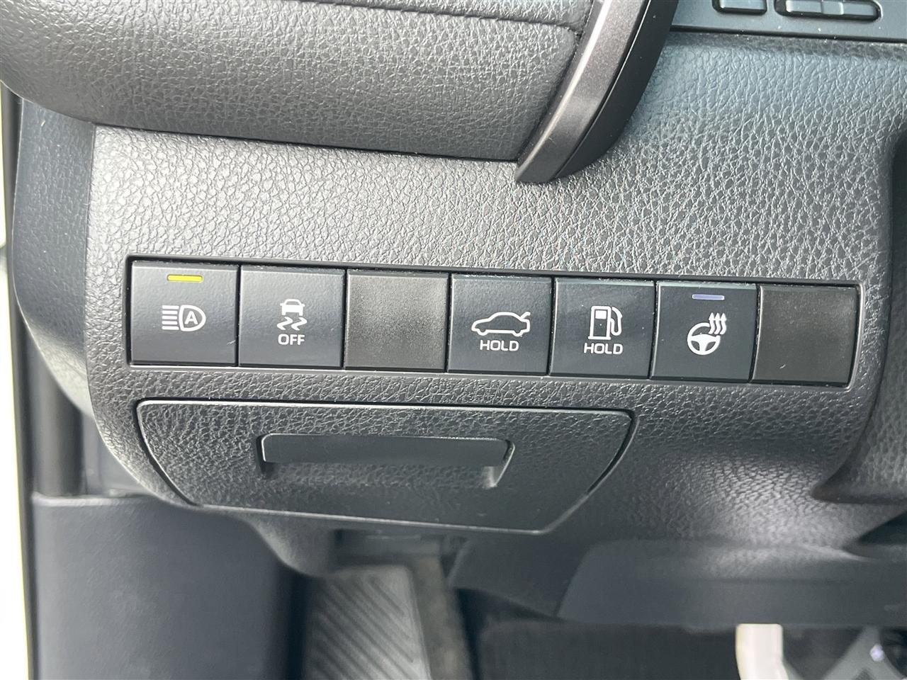 Toyota Camry  2022