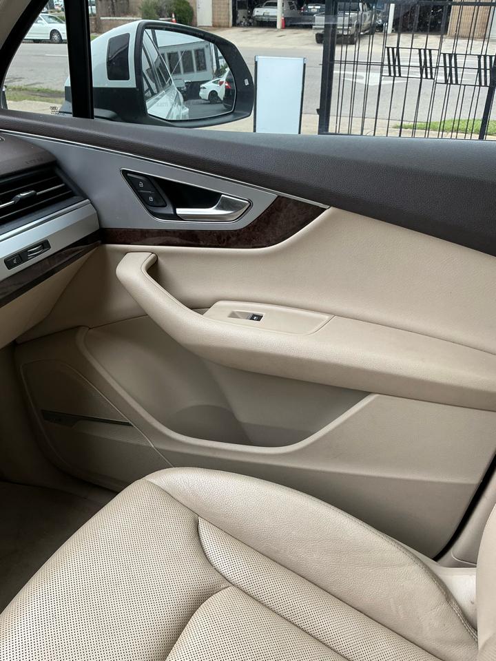 Audi Q7  2019