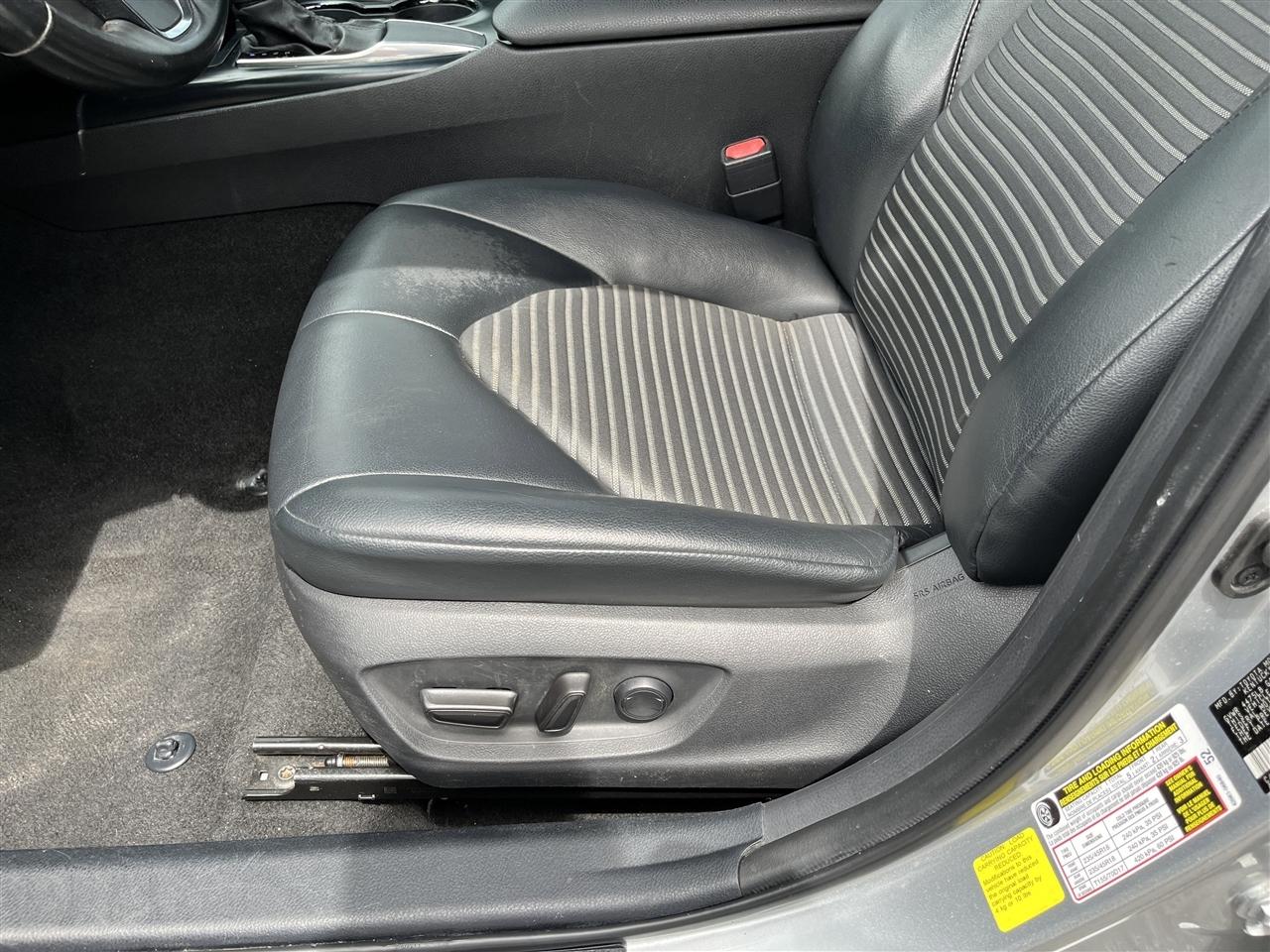 Toyota Camry  2020