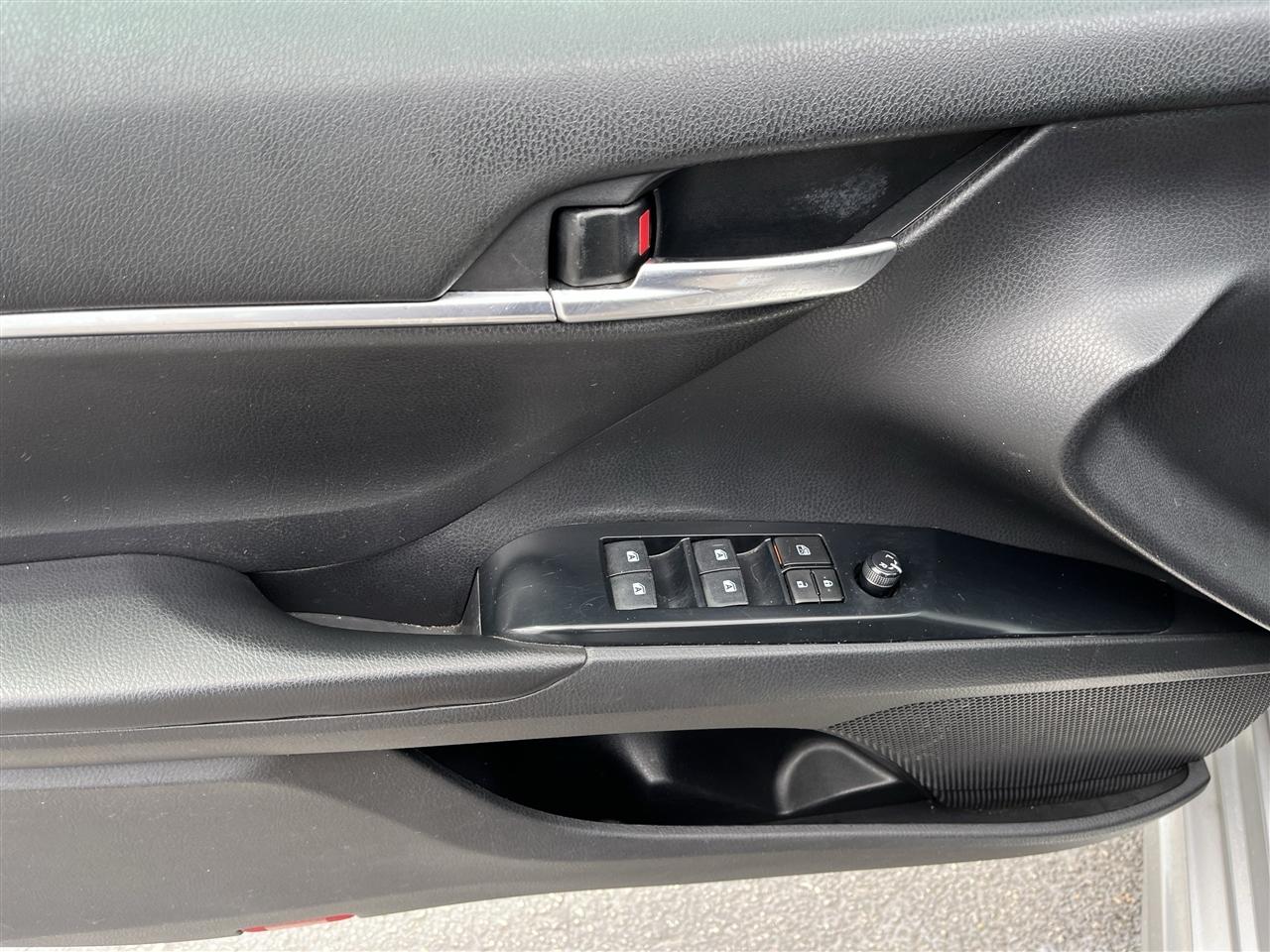 Toyota Camry  2020