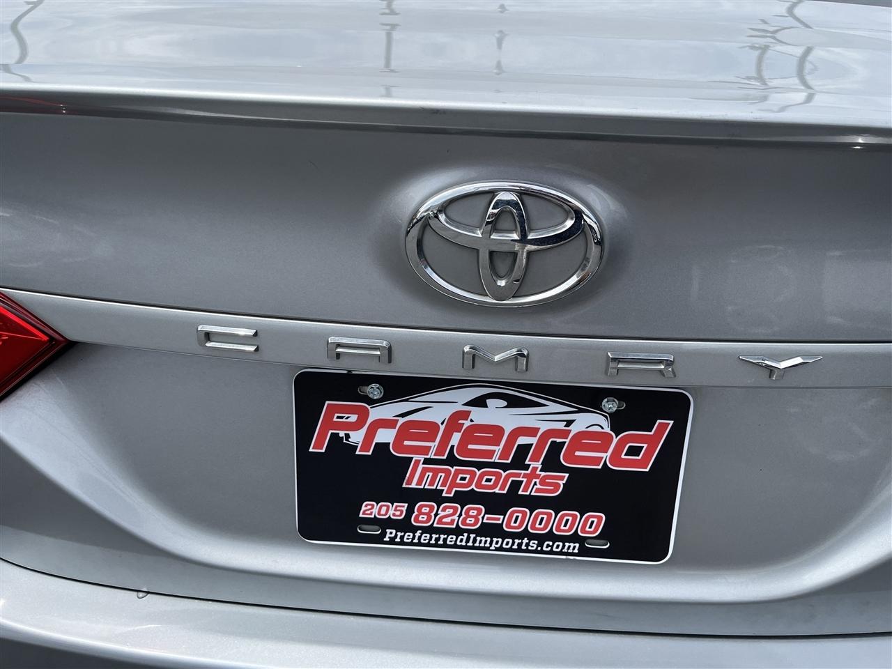 Toyota Camry  2020