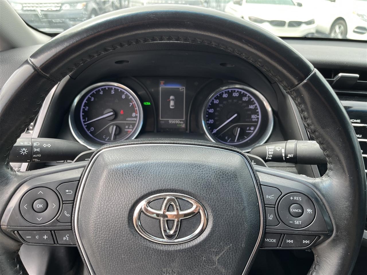 Toyota Camry  2020