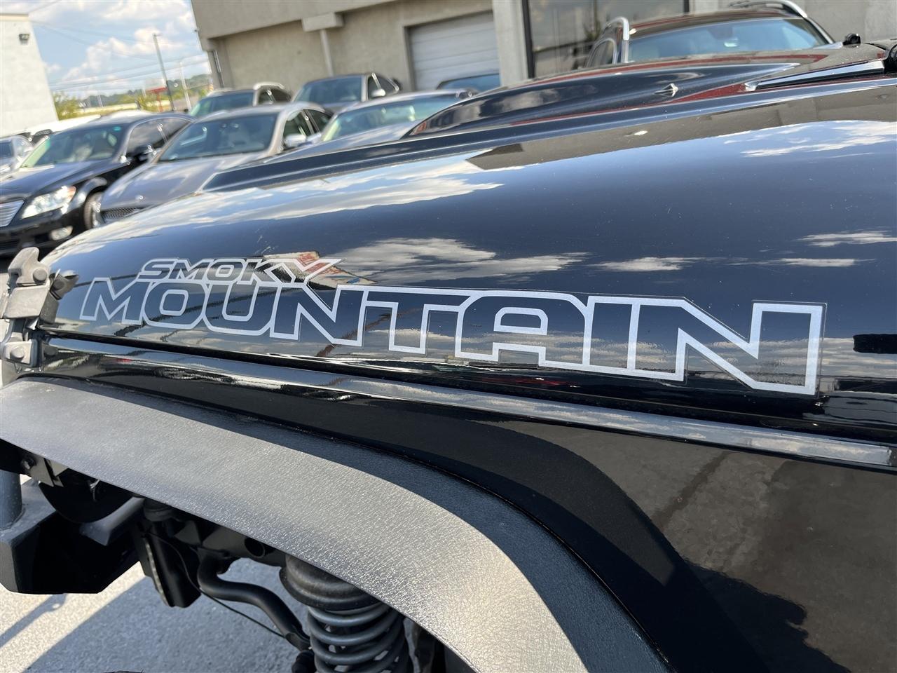 Jeep Wrangler Unlimited Smoky Mountain 4x4 *Ltd Avail* 2017