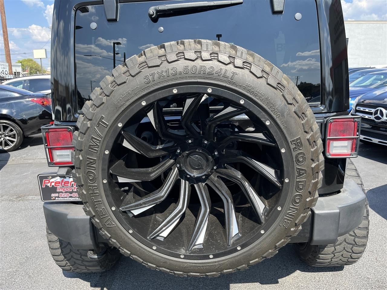 Jeep Wrangler Unlimited Smoky Mountain 4x4 *Ltd Avail* 2017