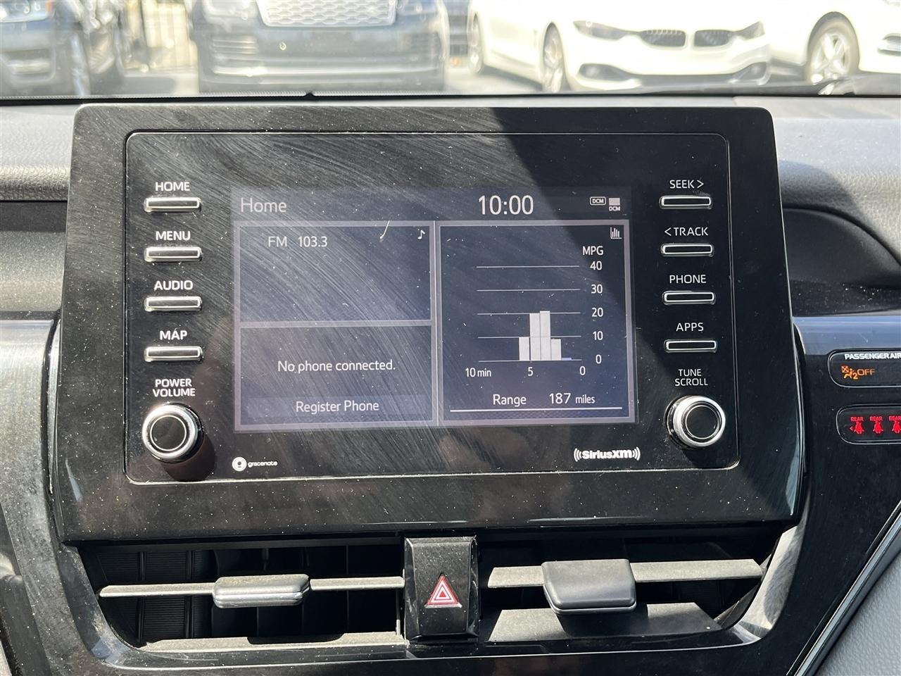 Toyota Camry  2021