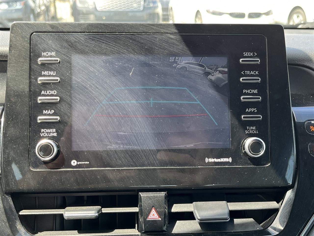 Toyota Camry  2021