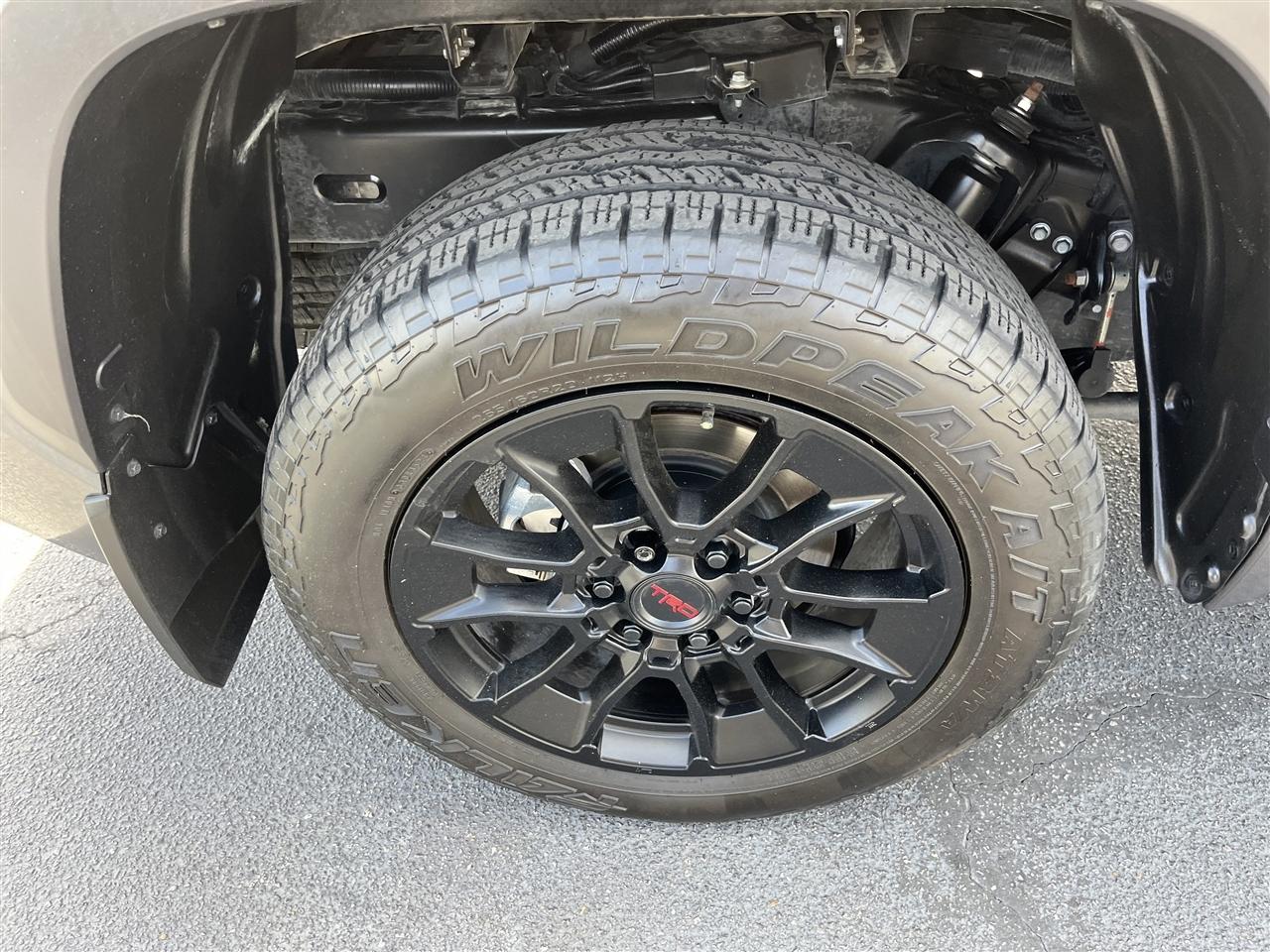 Toyota Tundra 2WD  2025