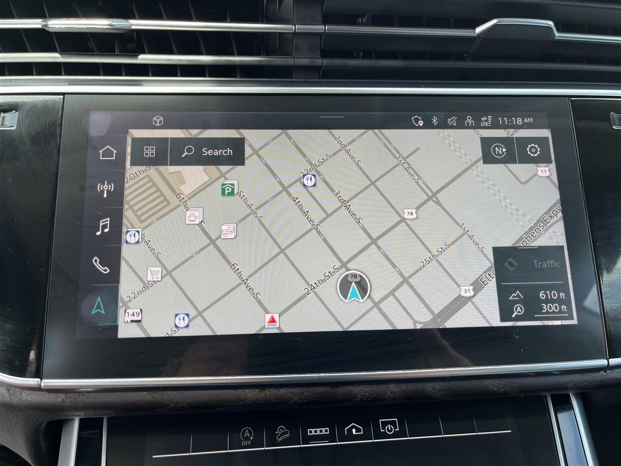 Audi Q8  2021