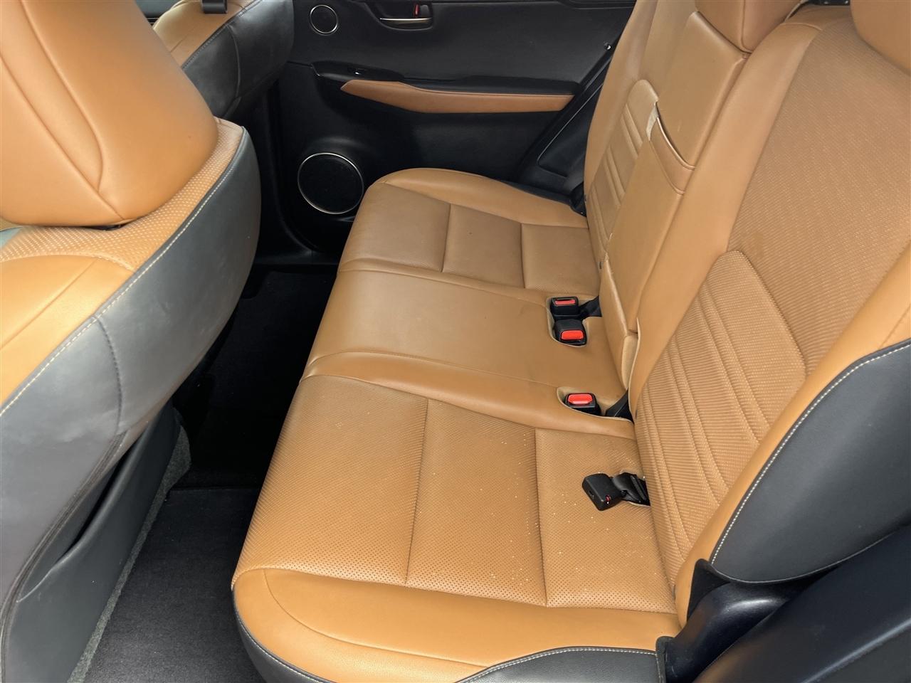 Lexus NX  2018