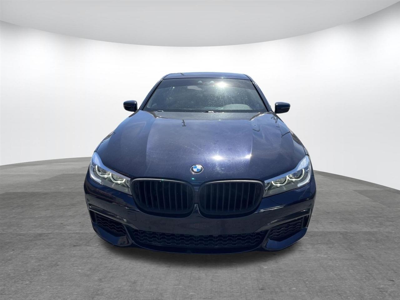 BMW 7 Series  2019