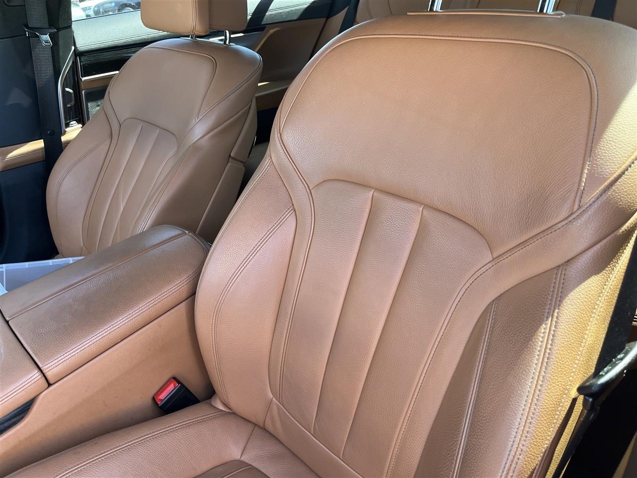 BMW 7 Series  2019