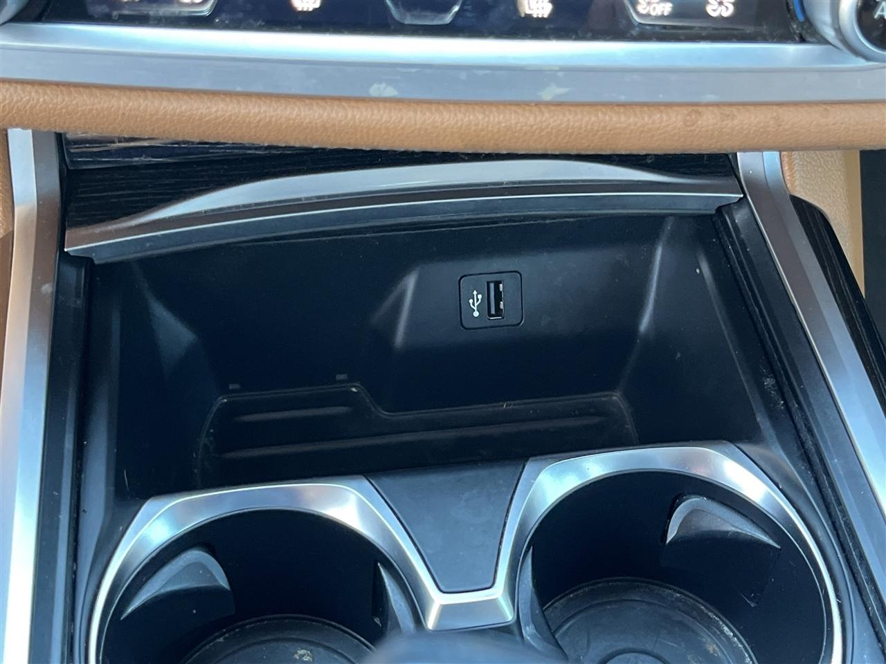 BMW 7 Series  2019