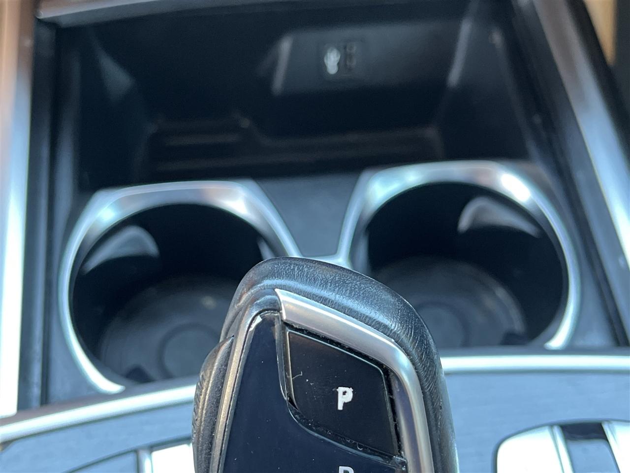 BMW 7 Series  2019