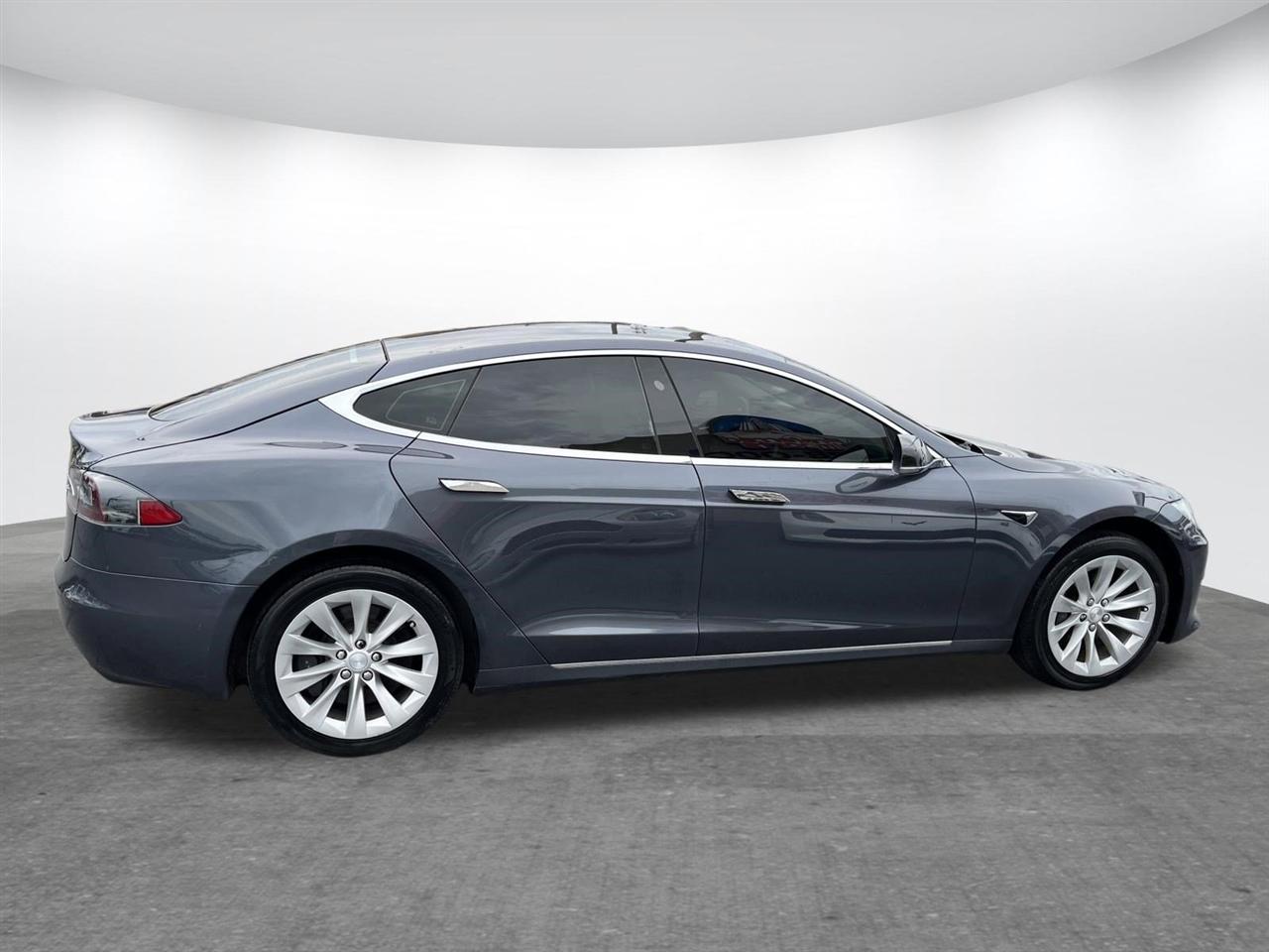 Tesla Model S  2017
