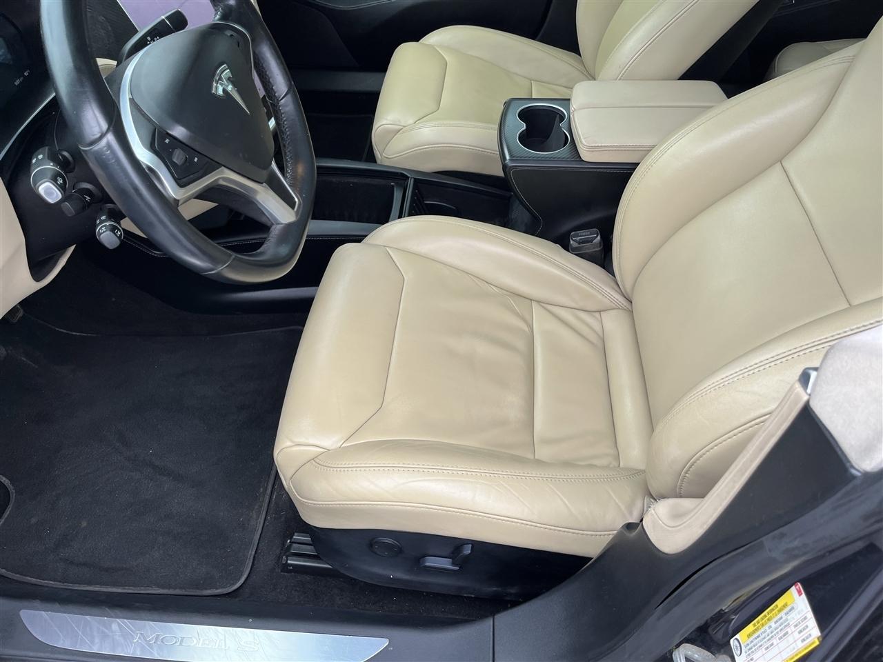Tesla Model S  2017