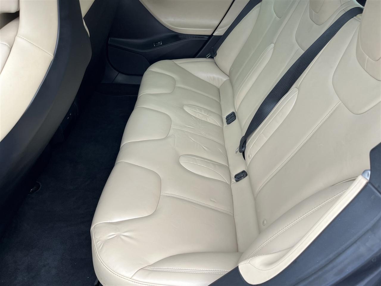 Tesla Model S  2017