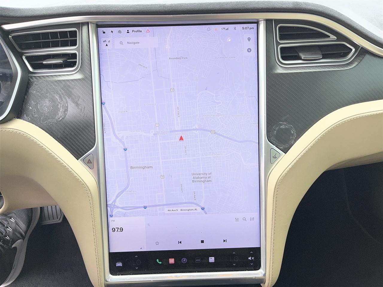 Tesla Model S  2017