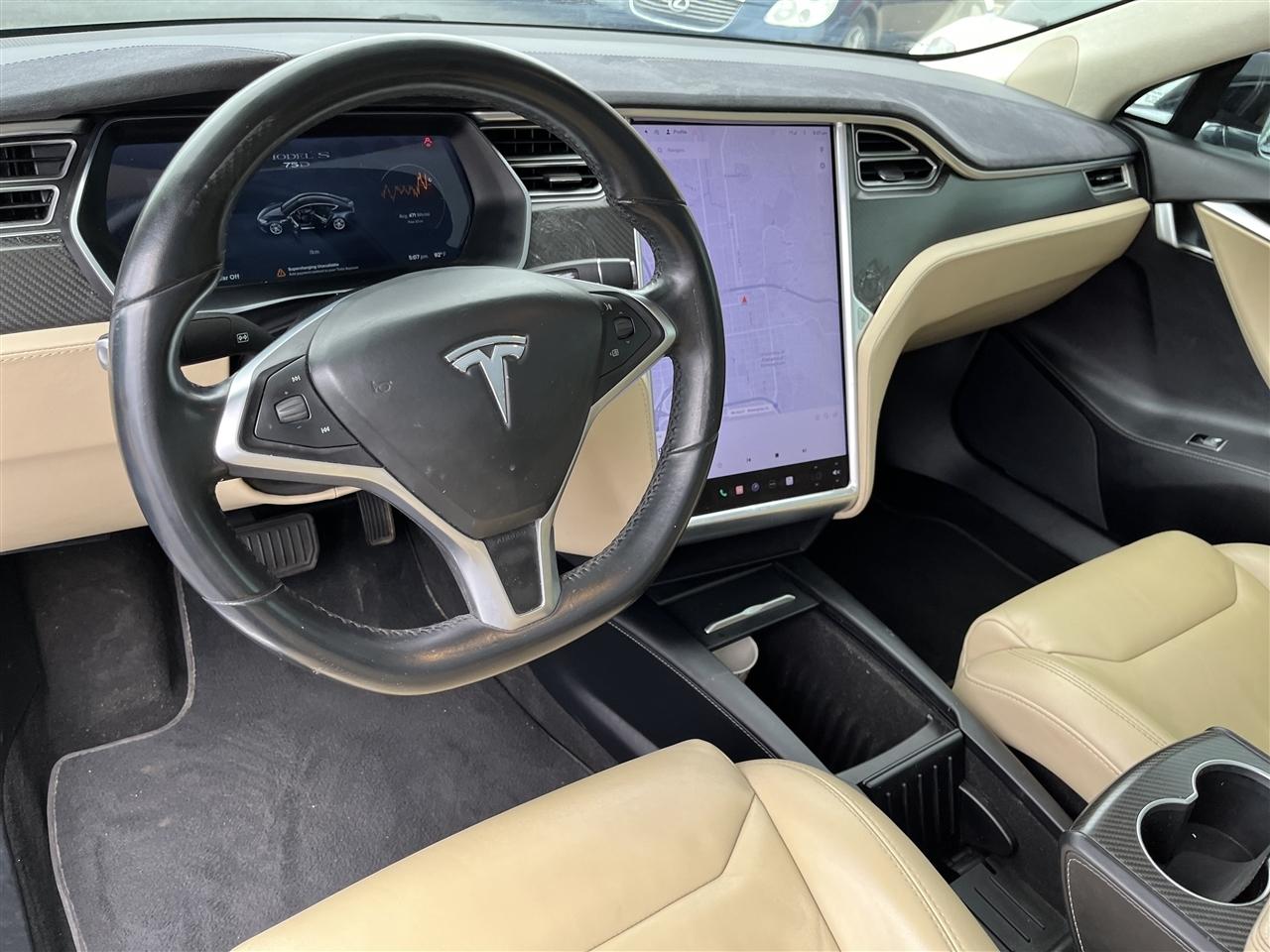 Tesla Model S  2017