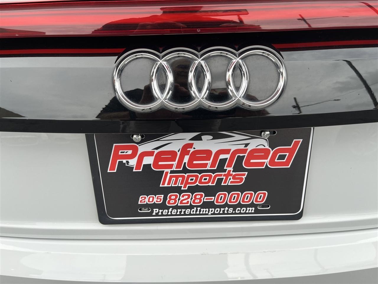 Audi Q8  2023