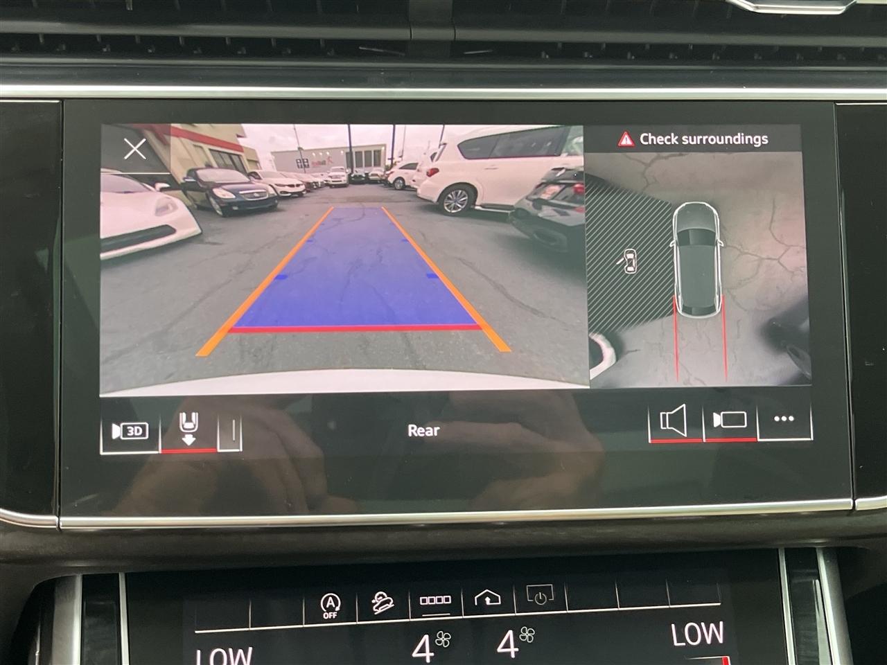 Audi Q8  2023