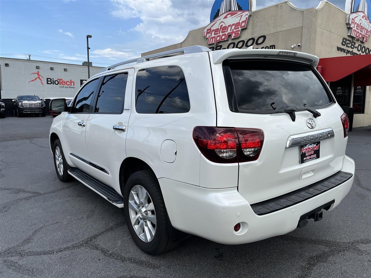 Toyota Sequoia  2018