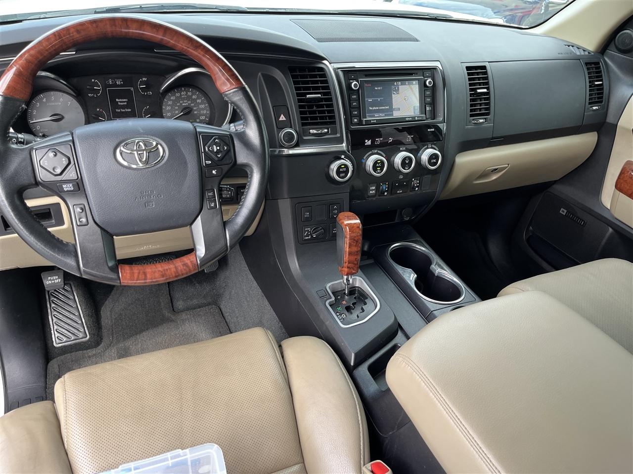 Toyota Sequoia  2018