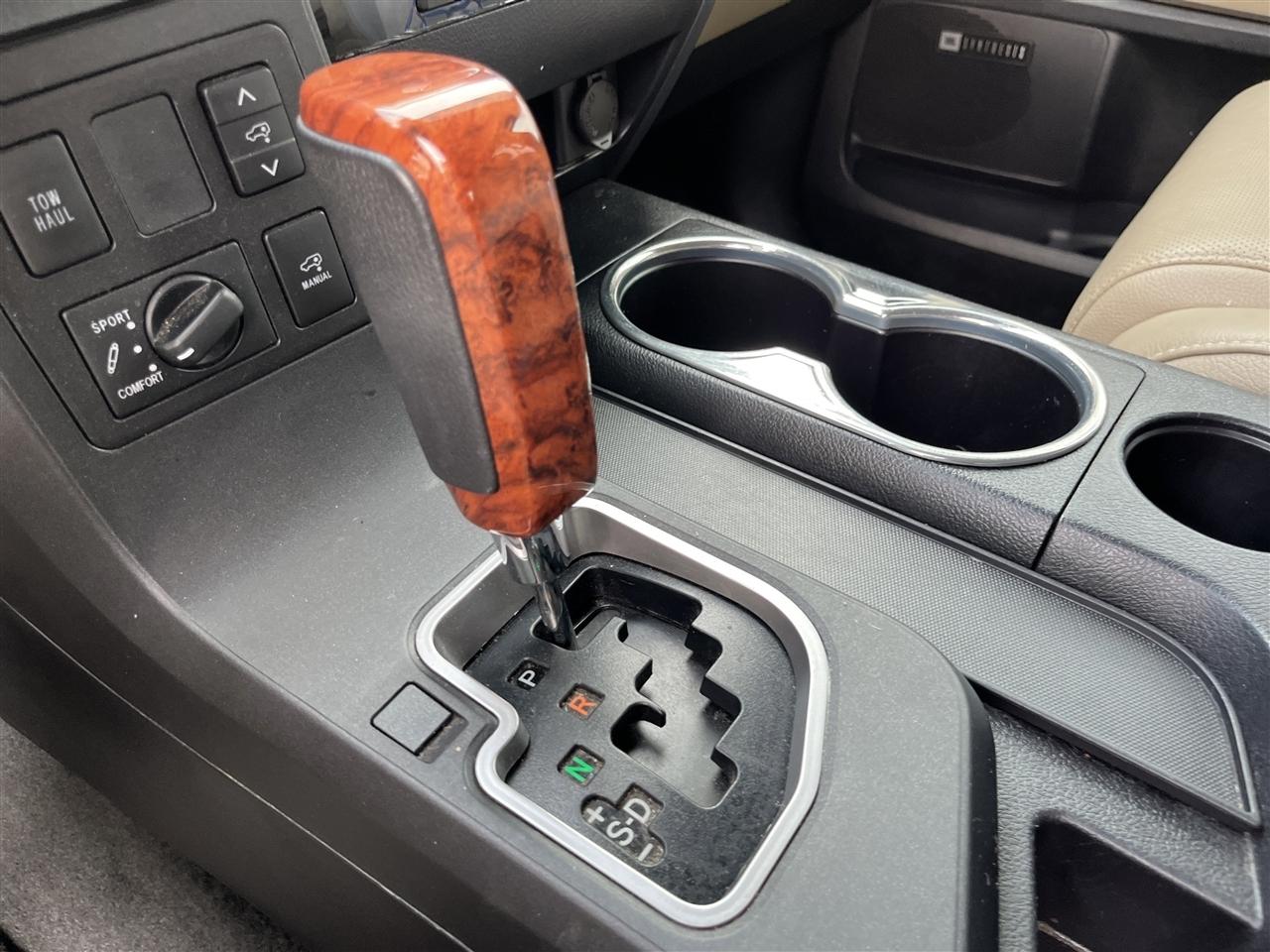 Toyota Sequoia  2018