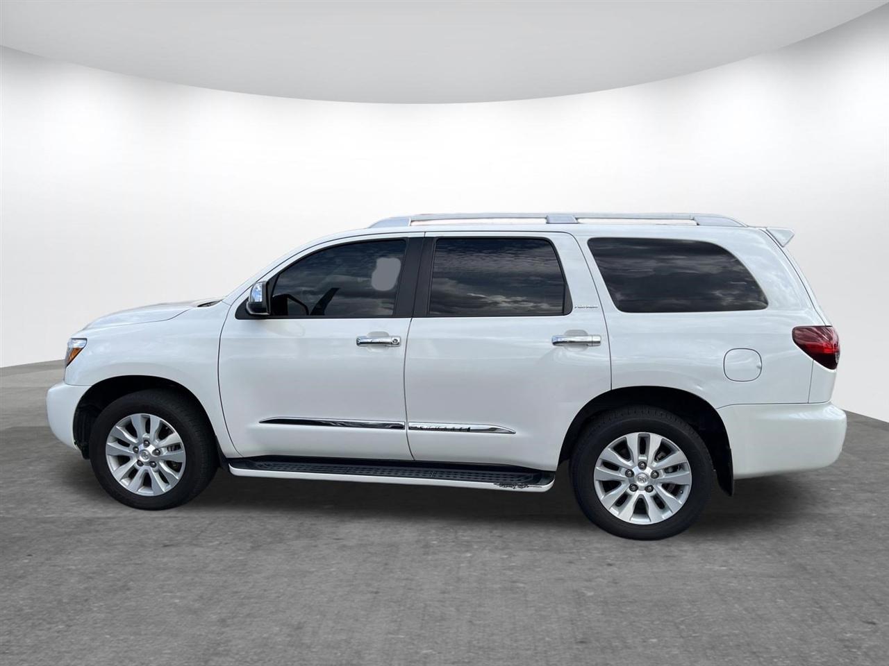 Toyota Sequoia  2018