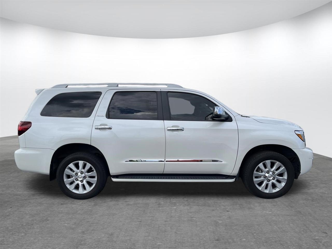 Toyota Sequoia  2018
