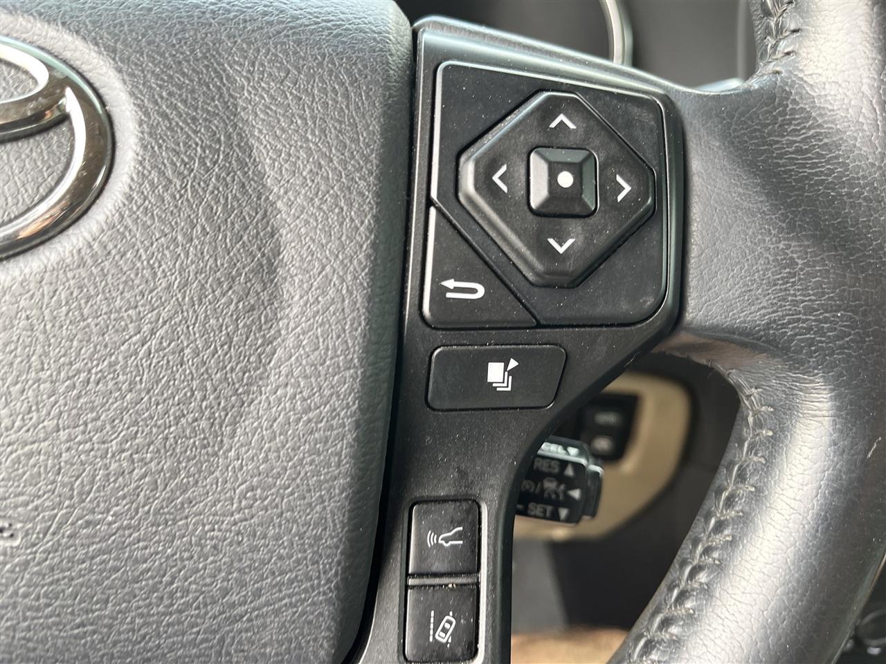 Toyota Sequoia  2018