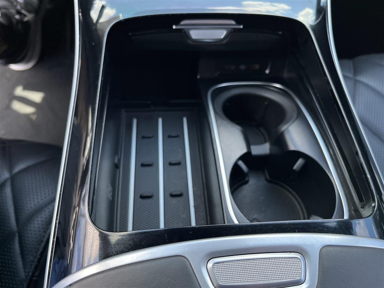Mercedes-Benz S-Class  2022
