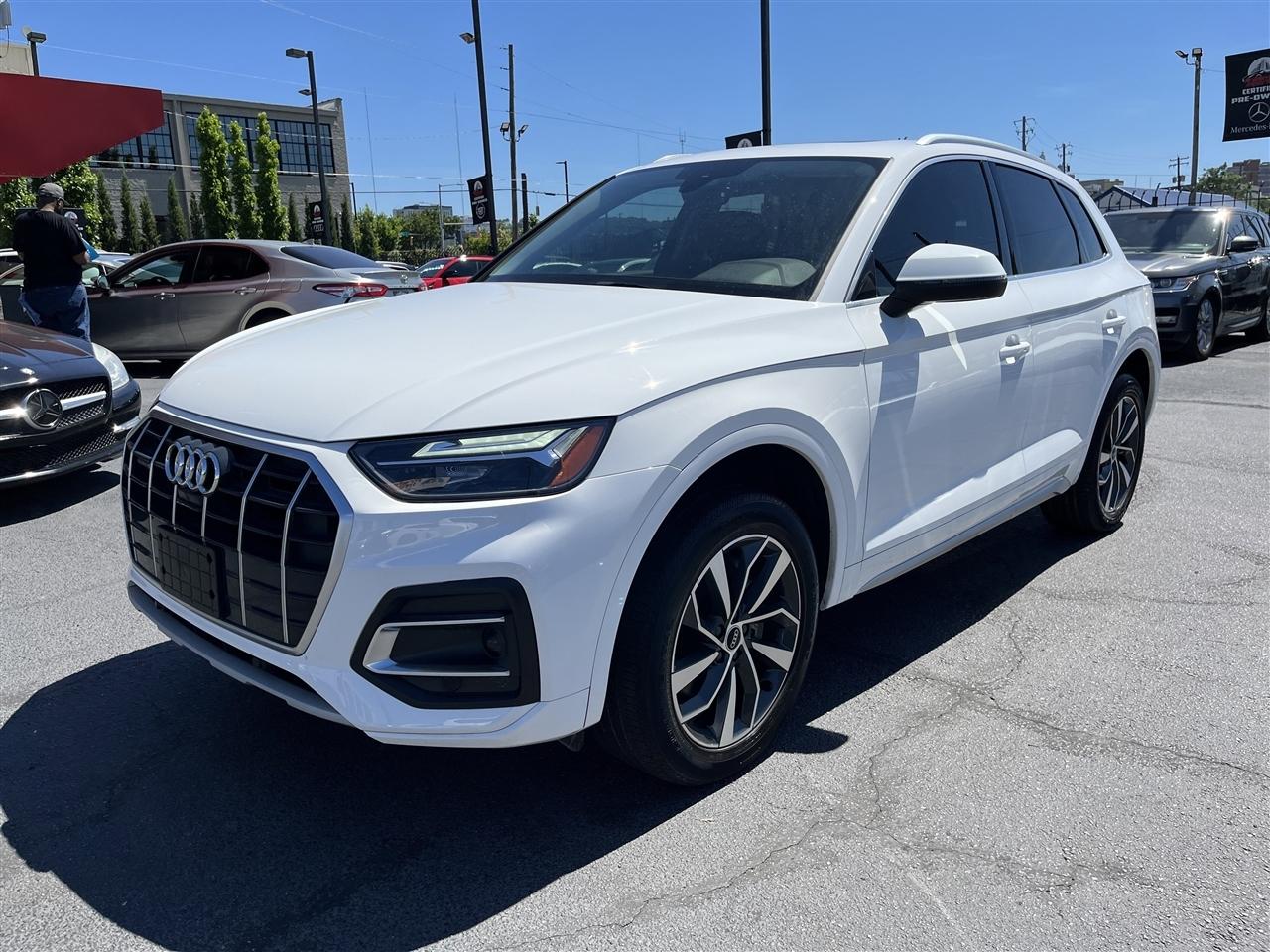 Audi Q5 Premium Plus 45 TFSI quattro 2021