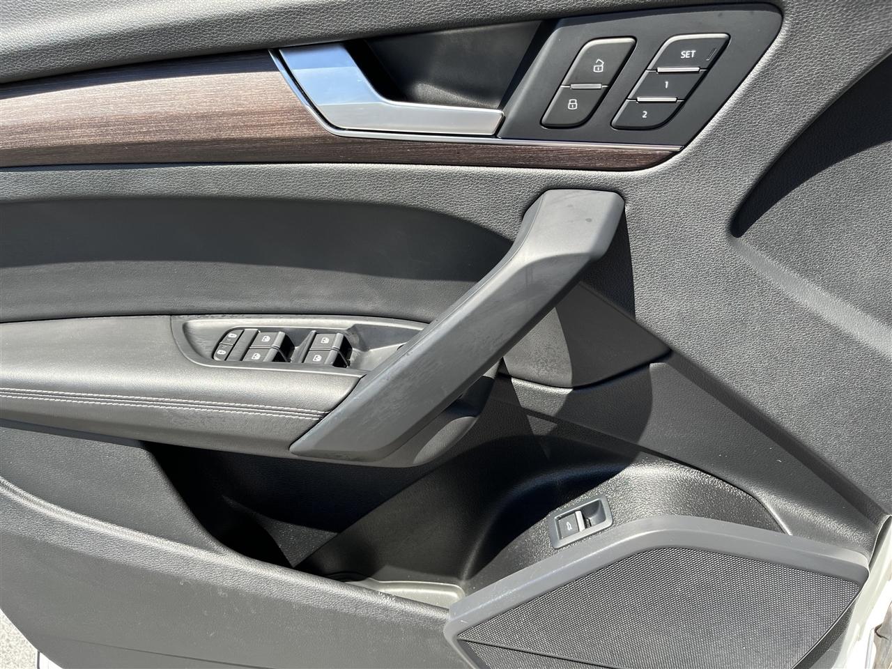Audi Q5 Premium Plus 45 TFSI quattro 2021