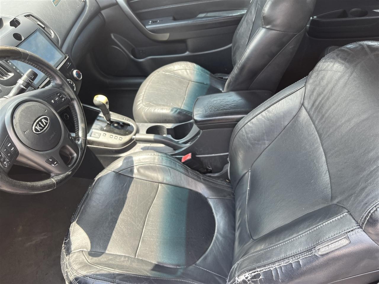 Kia Forte Koup  2010