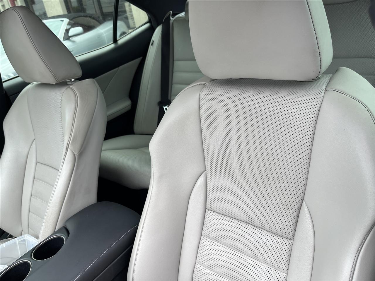 Lexus IS 250  2014
