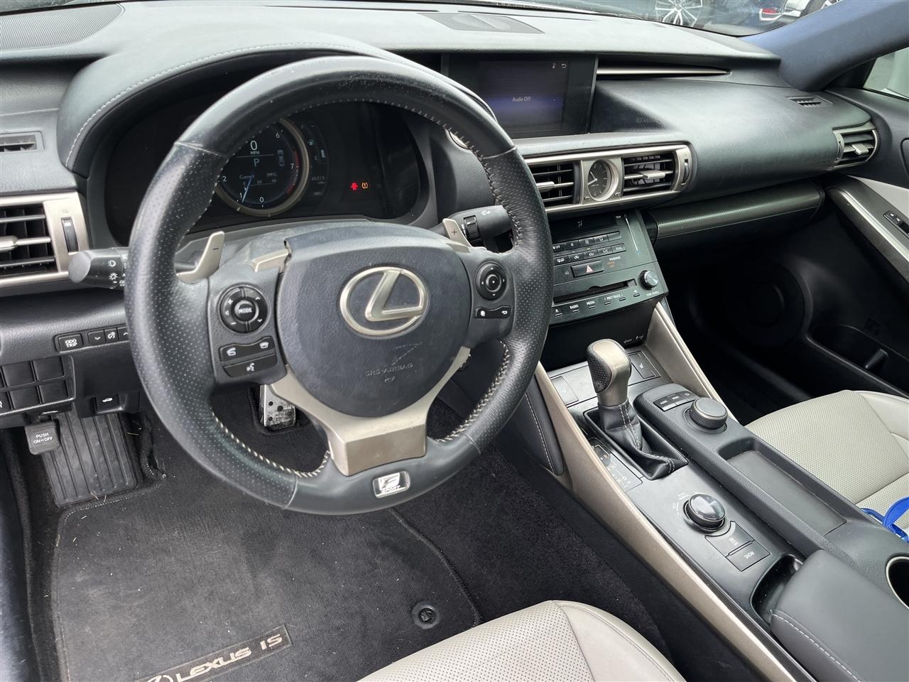 Lexus IS 250  2014
