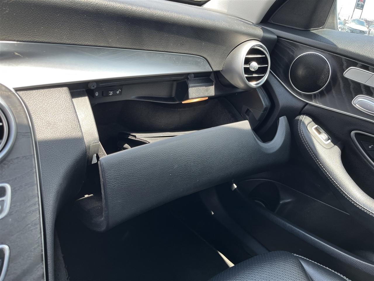 Mercedes-Benz C-Class  2017