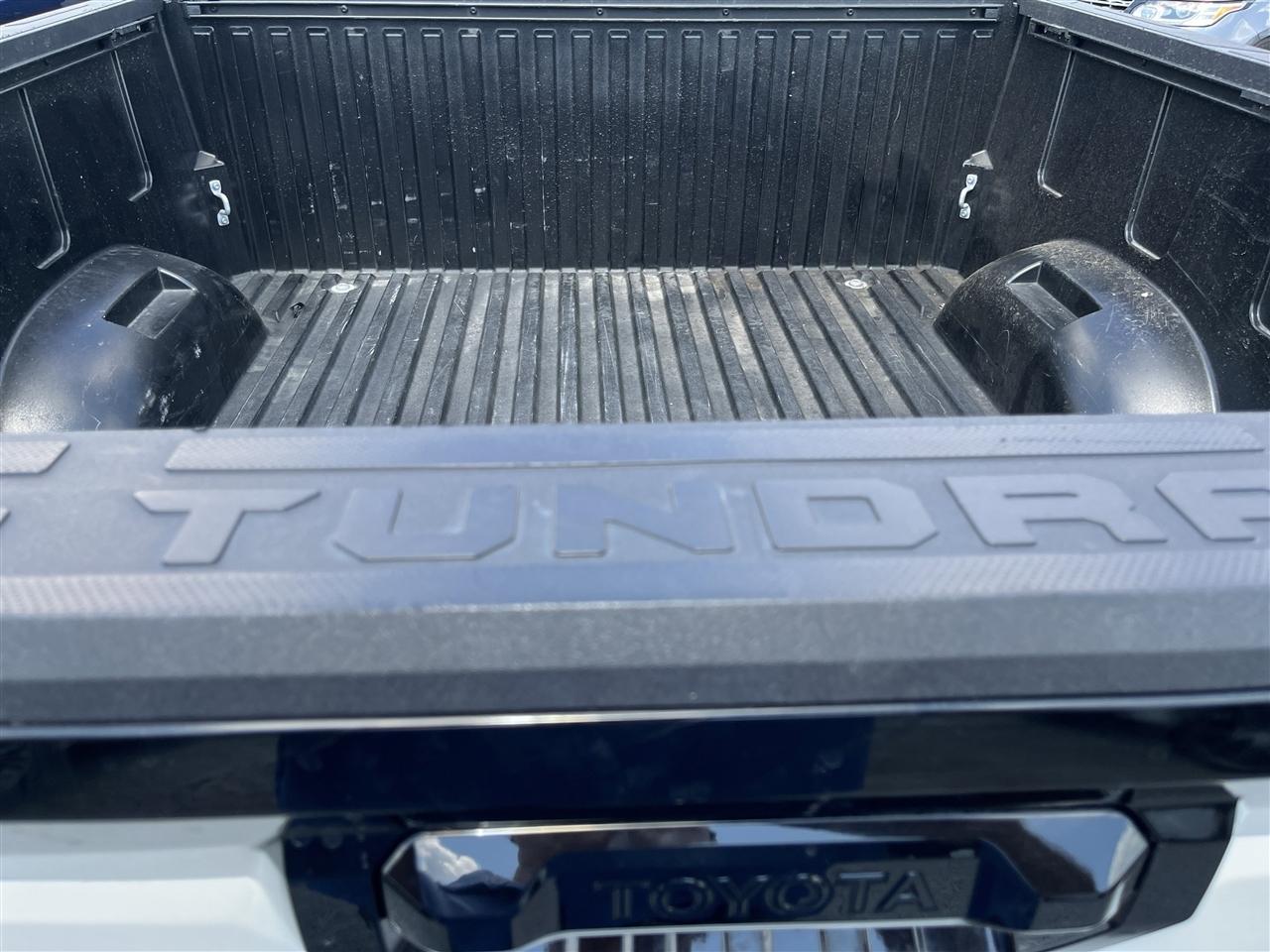 Toyota Tundra 4WD  2024