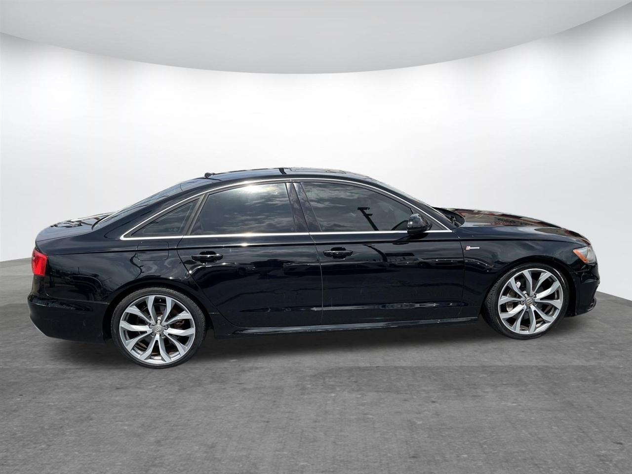 Audi A6 4dr Sdn quattro 3.0T Prestige 2012