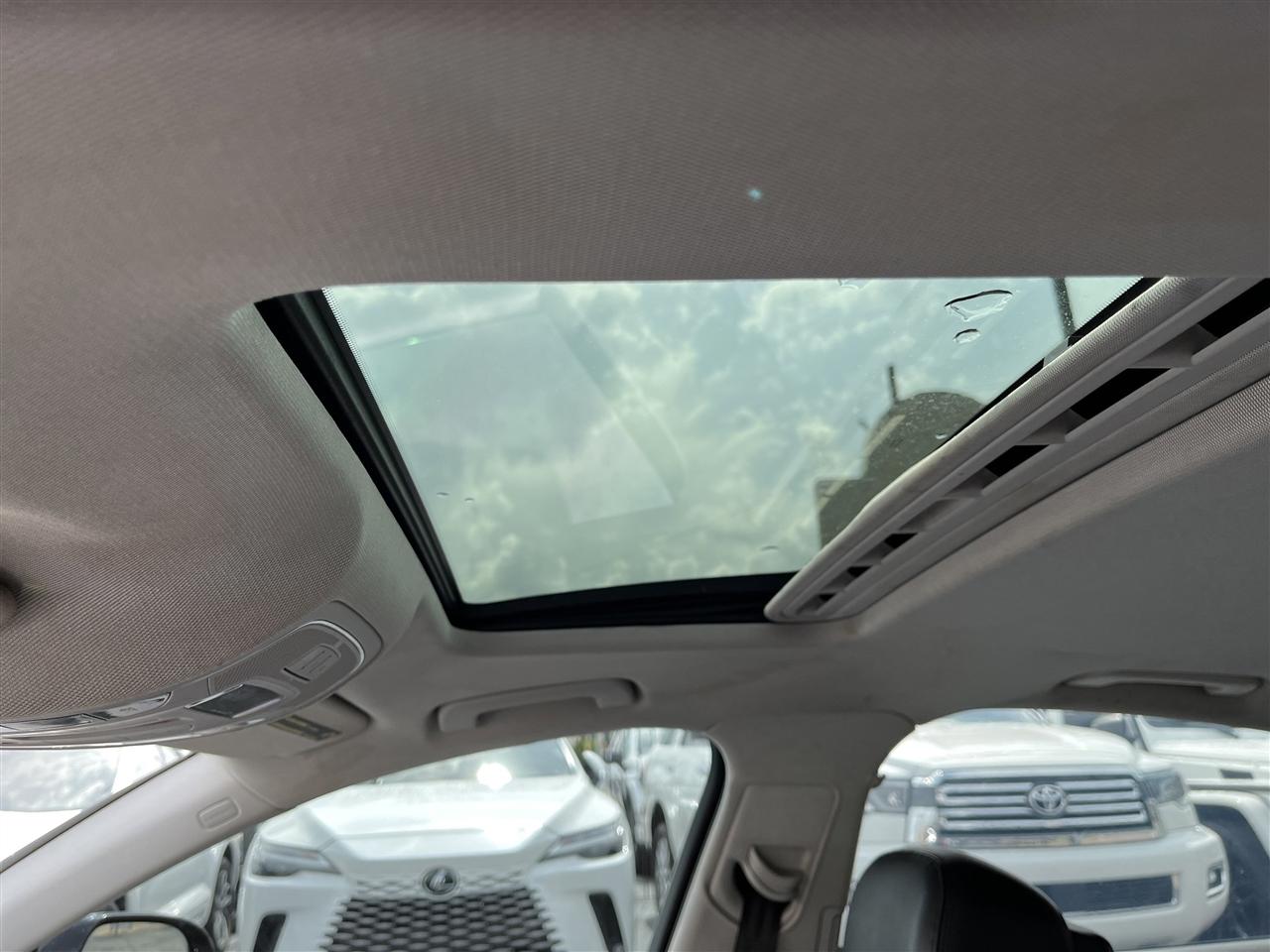 Audi A6 4dr Sdn quattro 3.0T Prestige 2012