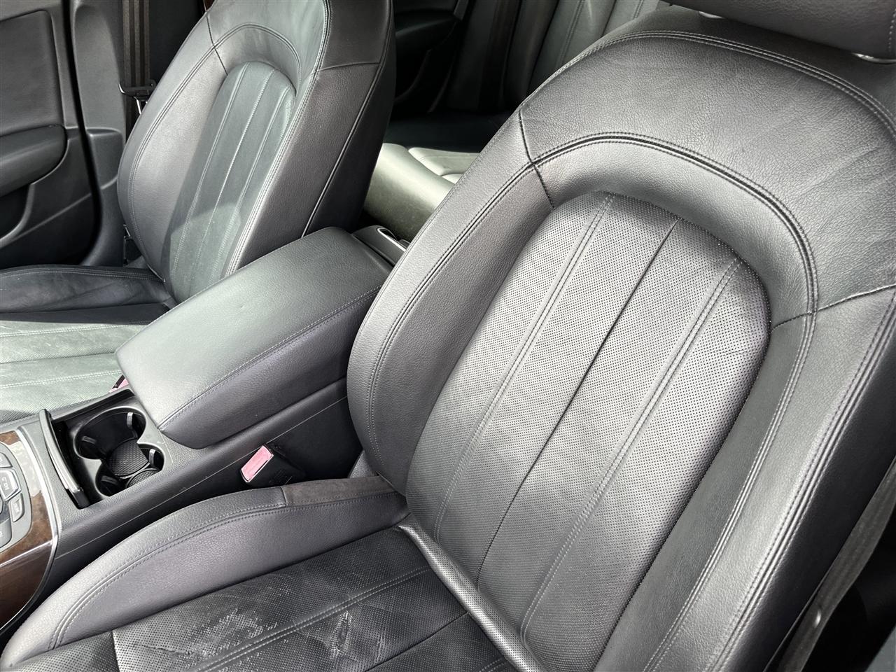 Audi A6 4dr Sdn quattro 3.0T Prestige 2012