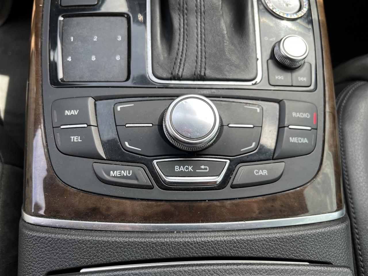 Audi A6 4dr Sdn quattro 3.0T Prestige 2012