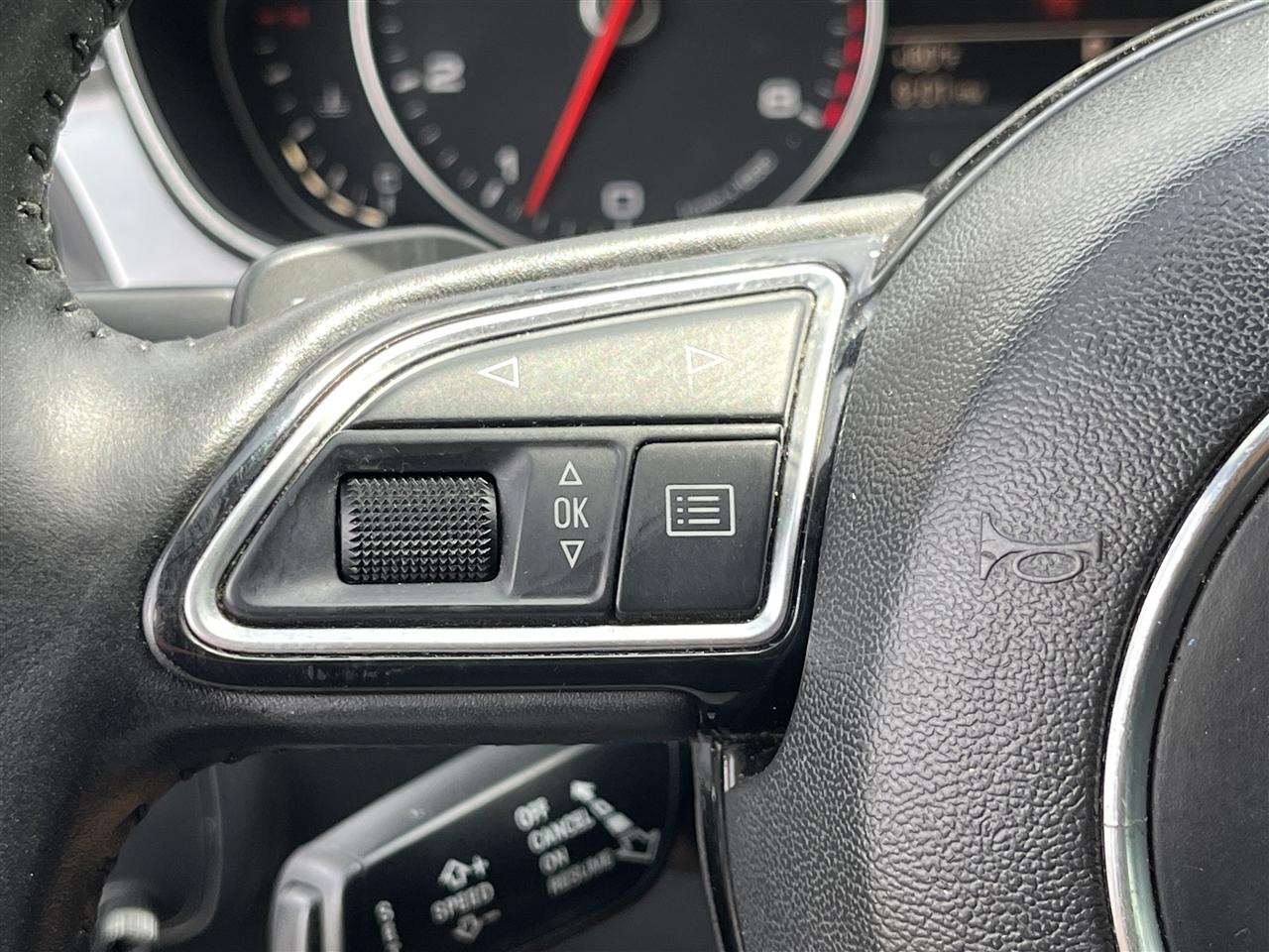 Audi A6 4dr Sdn quattro 3.0T Prestige 2012