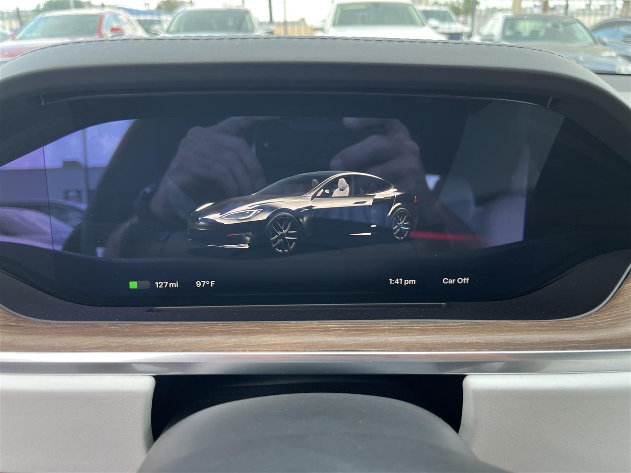 Tesla Model S  2022