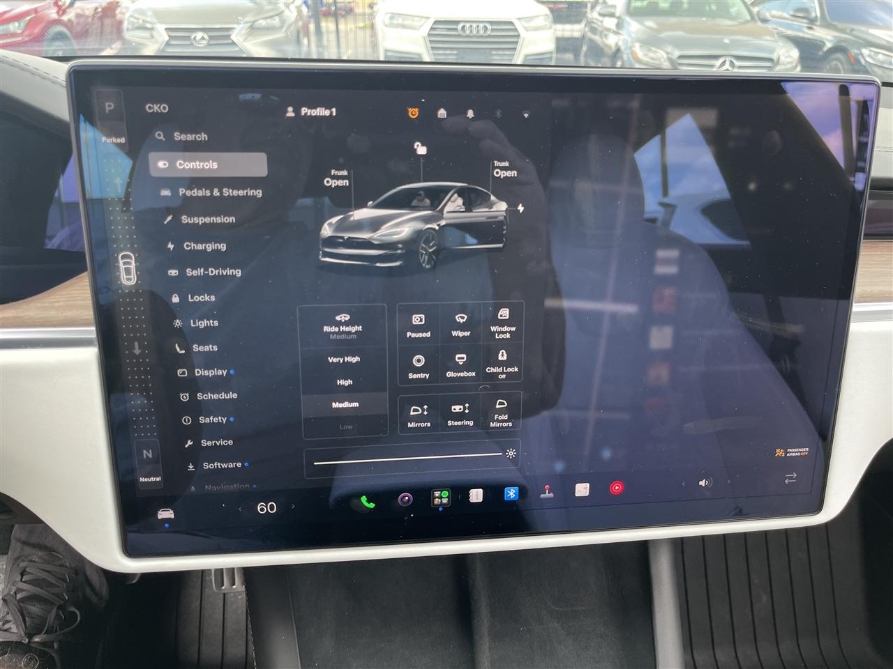 Tesla Model S  2022