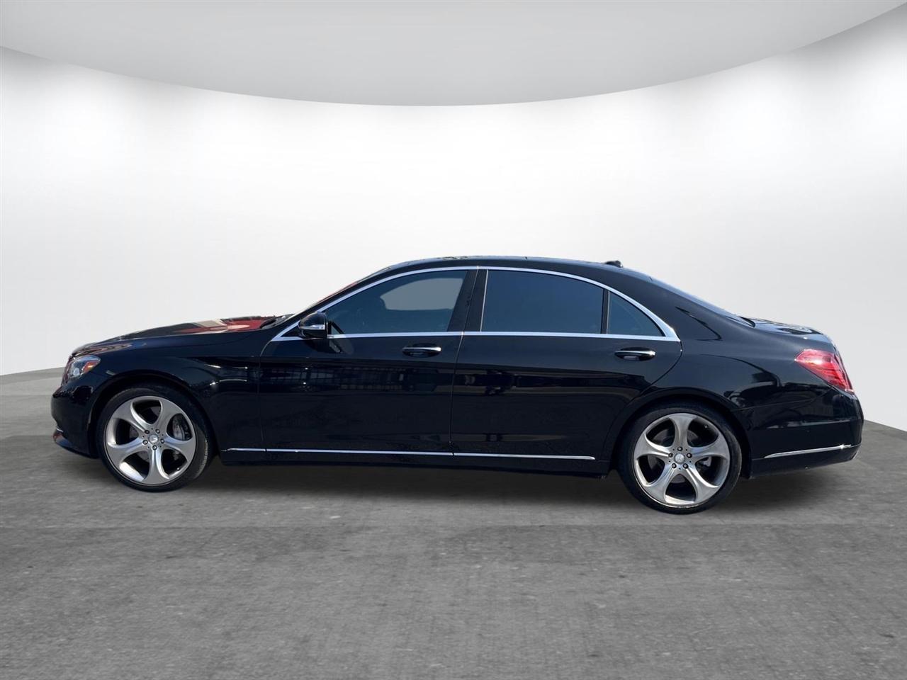 Mercedes-Benz S-Class  2015