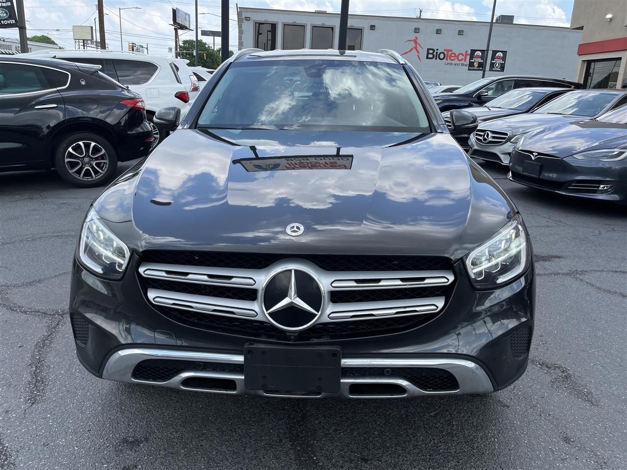 Mercedes-Benz GLC  2021