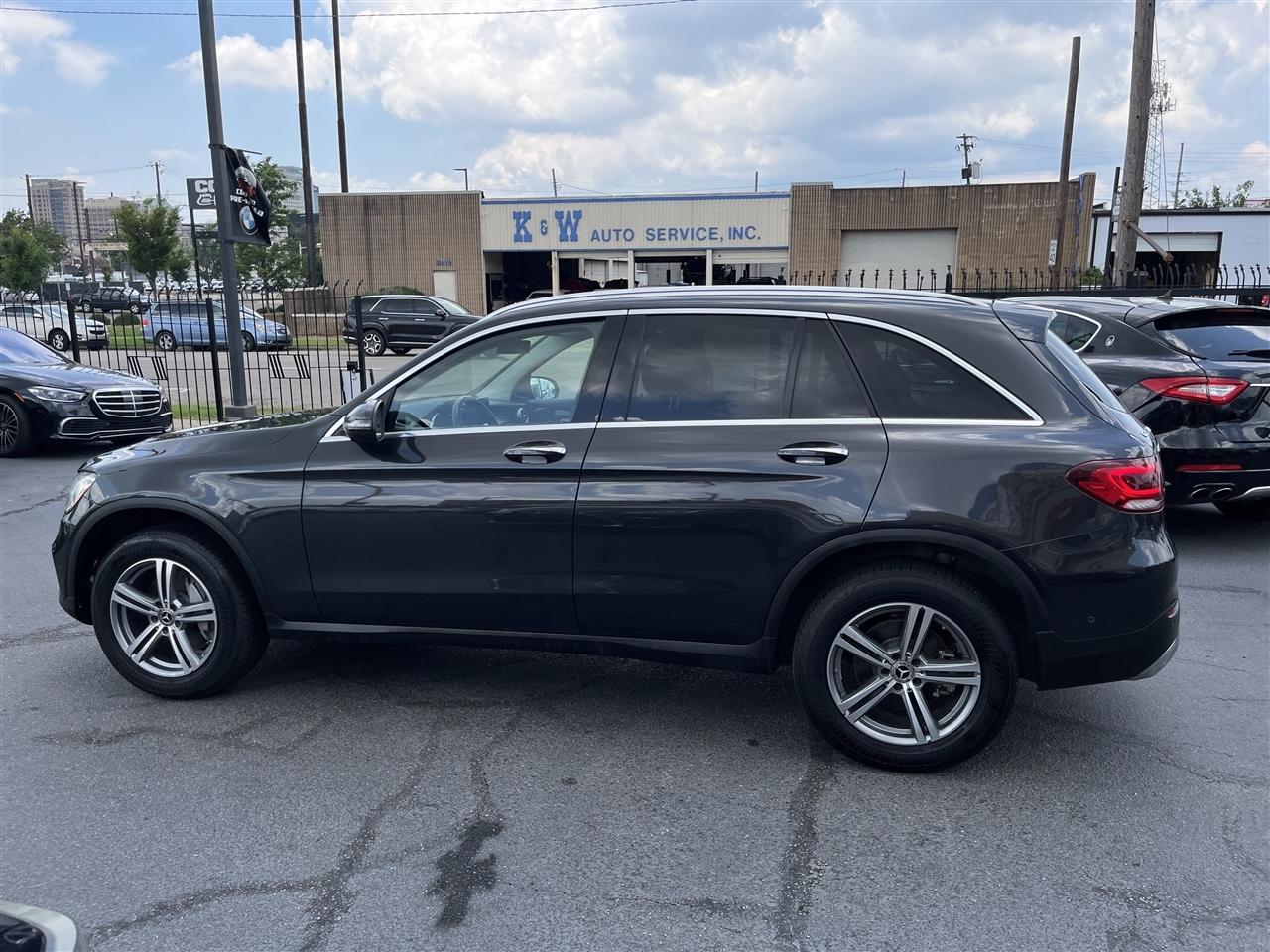 Mercedes-Benz GLC  2021