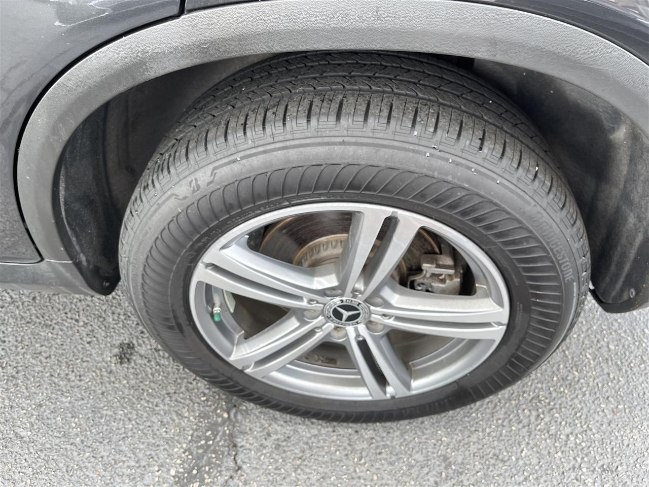 Mercedes-Benz GLC  2021