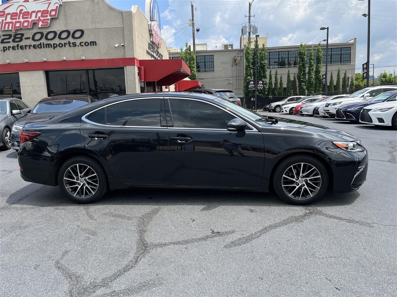 Lexus ES  2017